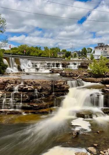 almonte waterfalls